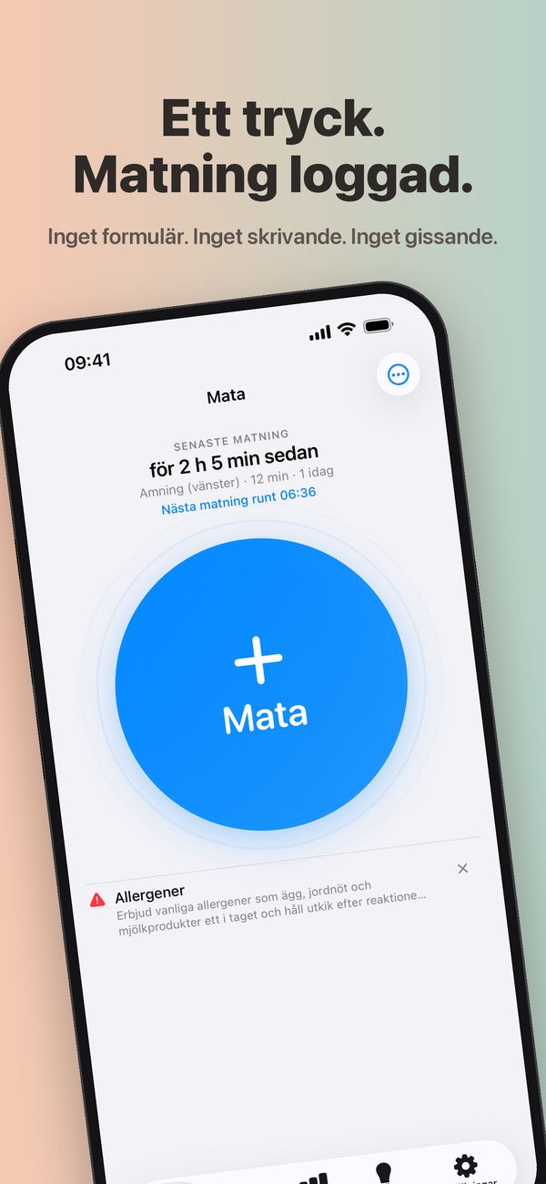 Skärmen Mata i FeedKit: senaste matningen för 2 h 5 min sedan, amning på vänster sida i 12 min, 1 matning idag, ”Nästa matning runt 06:36”, en stor Mata-knapp och under den ett tips om allergener.